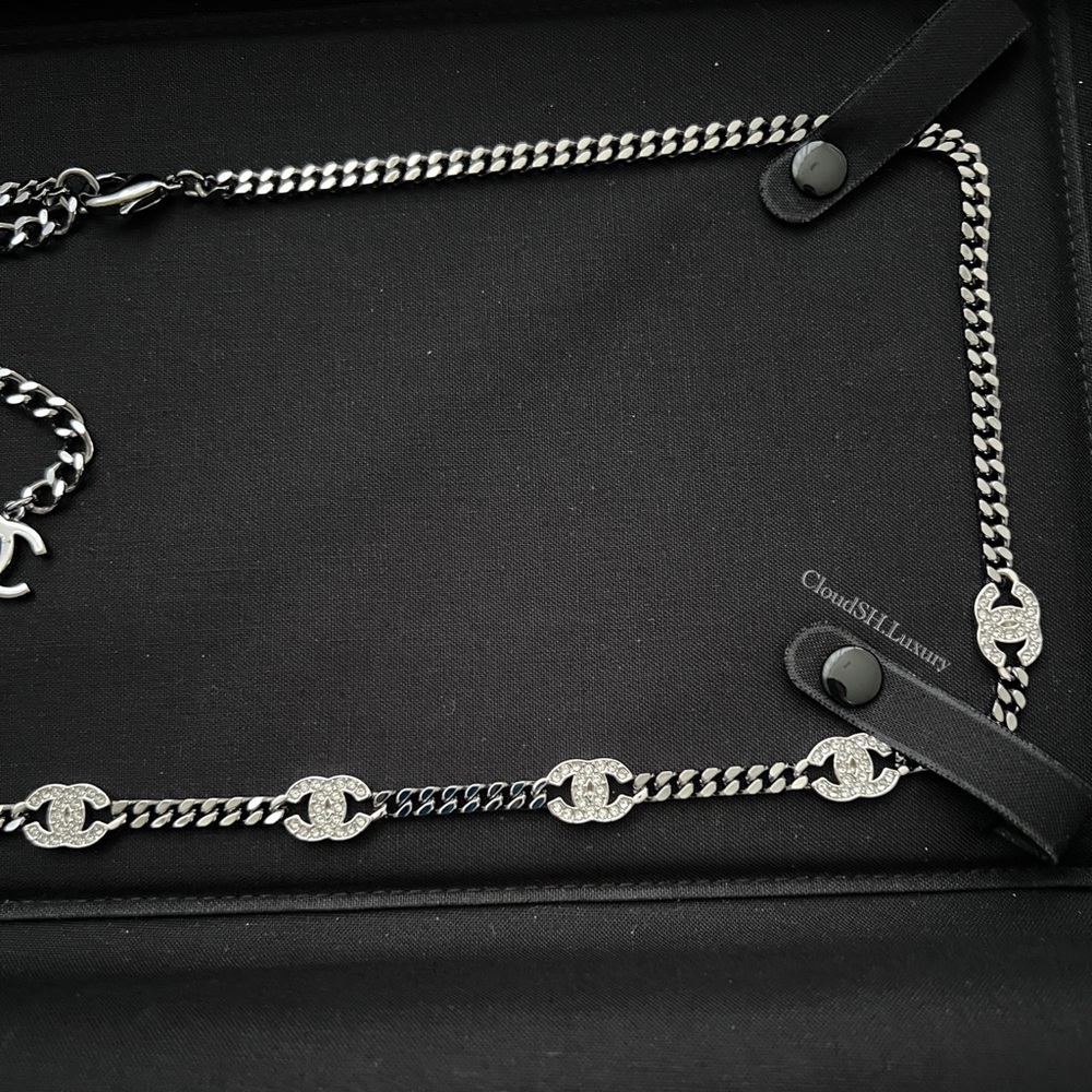 Auth Chanel 21A Crystal CC Logo Chain Belt w/ Ruthenium Hardware - Picture 3 of 12